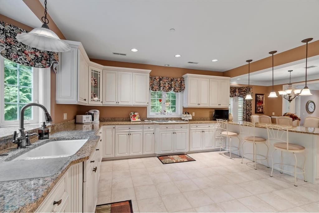 99 Main St # 10, Westford MA 01886 photo 2