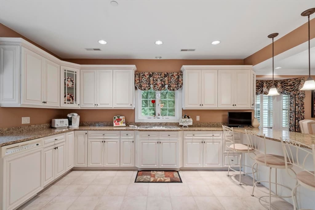 99 Main St # 10, Westford MA 01886 photo 5