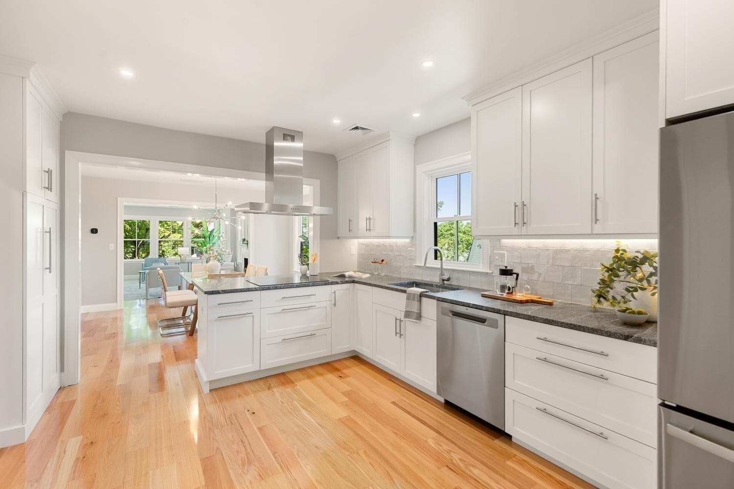 Condominium at 48 Mt Vernon St # 2, Arlington MA 02476, Arlington, photo 12 of 26