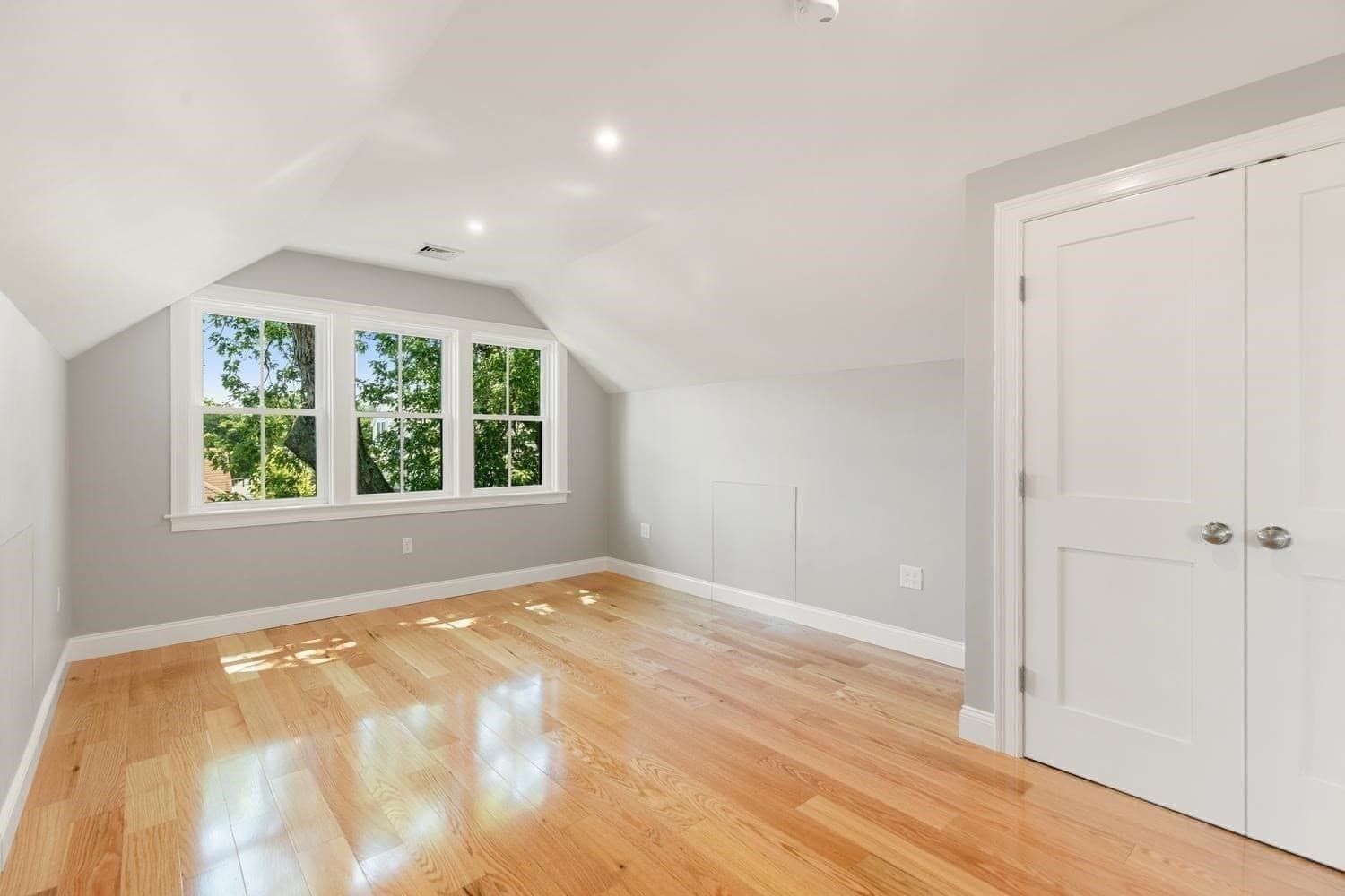 Condominium at 48 Mt Vernon St # 2, Arlington MA 02476, Arlington, photo 21 of 26