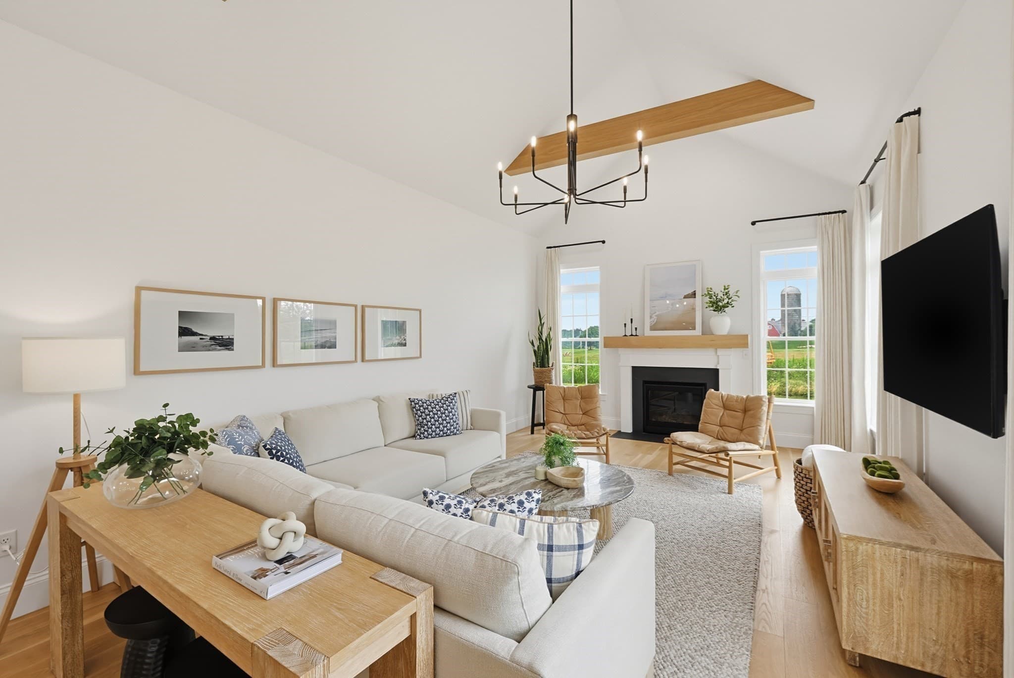 Single Family Residence at 32 Bayliss Way, Uxbridge MA 01569, photo 12 of 42