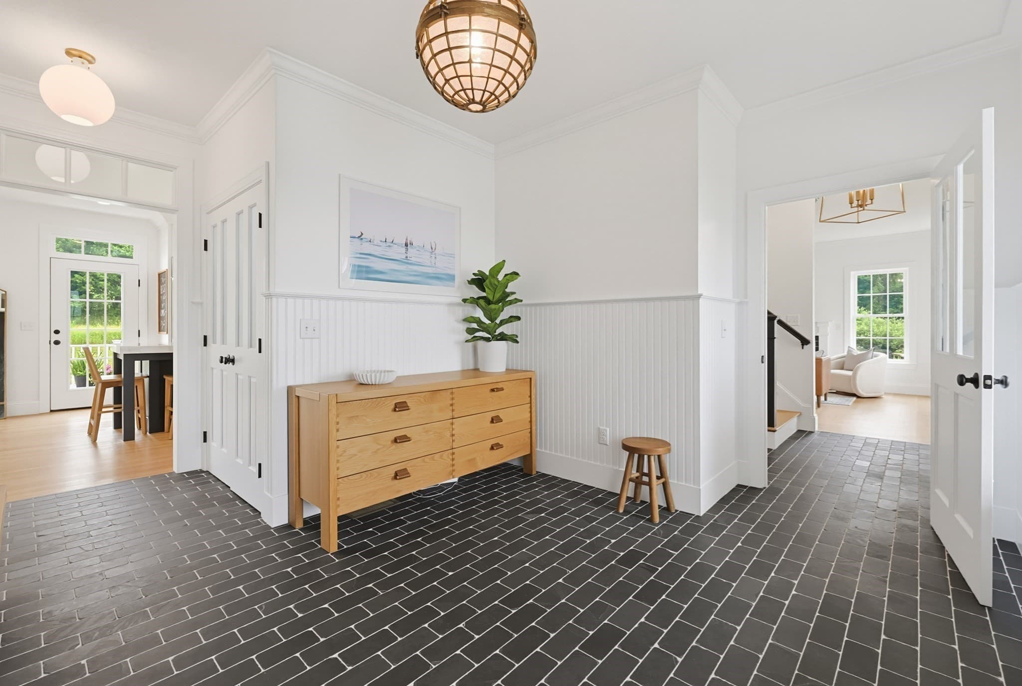 Single Family Residence at 32 Bayliss Way, Uxbridge MA 01569, photo 5 of 42