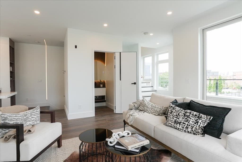 Condominium at 29 Woodford St # 2, Boston MA 02125, Boston, photo 7 of 28
