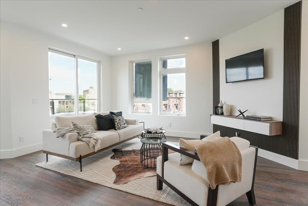 29 Woodford St # 2, Boston MA 02125