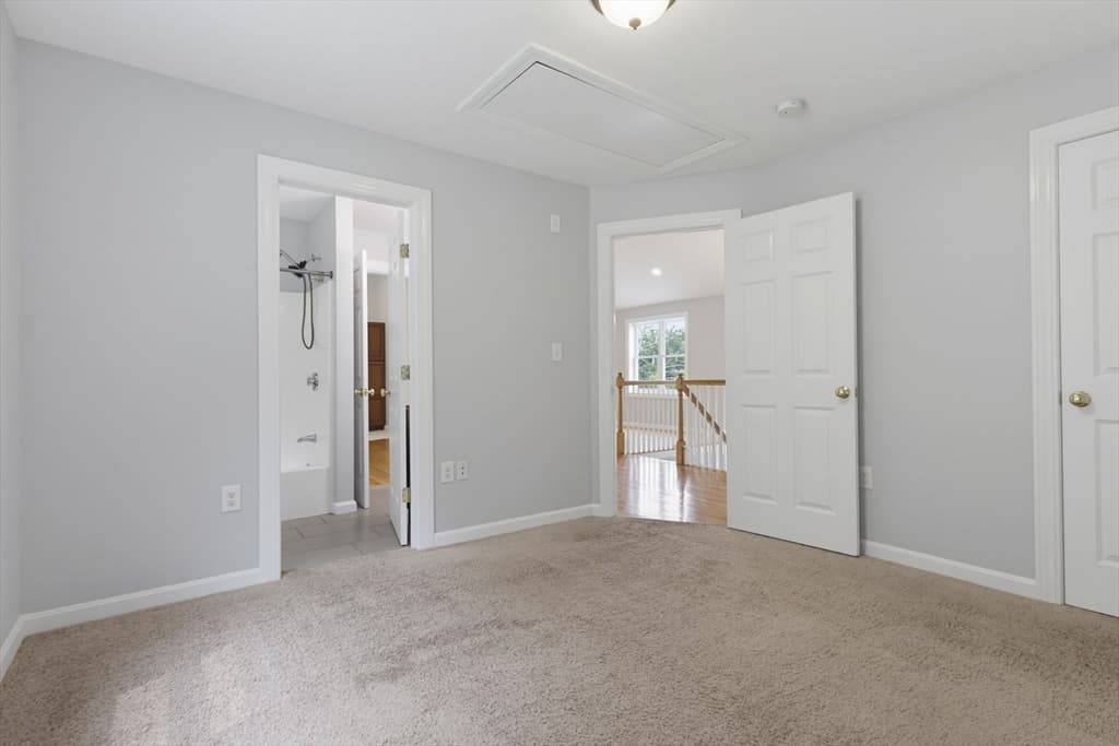 70 Swan Ave, Worcester MA 01602 photo 27