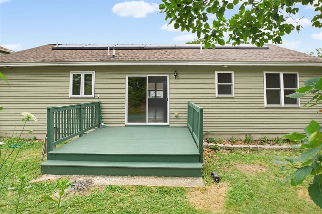 70 Swan Ave, Worcester MA 01602 photo 42