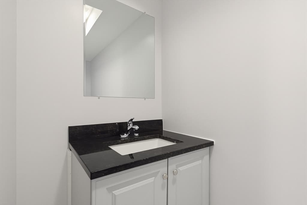 70 Swan Ave, Worcester MA 01602 photo 38