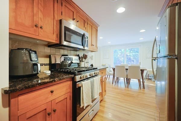 26 Pleasant St # B, Wellesley MA 02482 photo 7