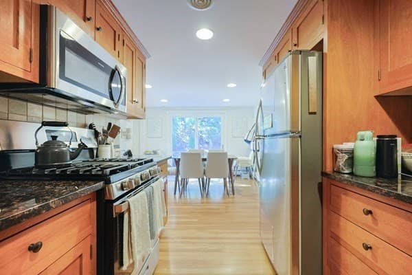 26 Pleasant St # B, Wellesley MA 02482 photo 5