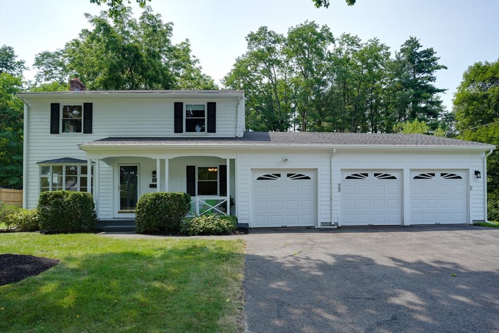 18 Harrington Rd, Framingham MA 01701