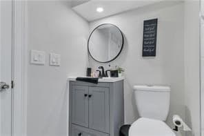 215 Kenyon Ave, Pawtucket RI 02861 photo 15