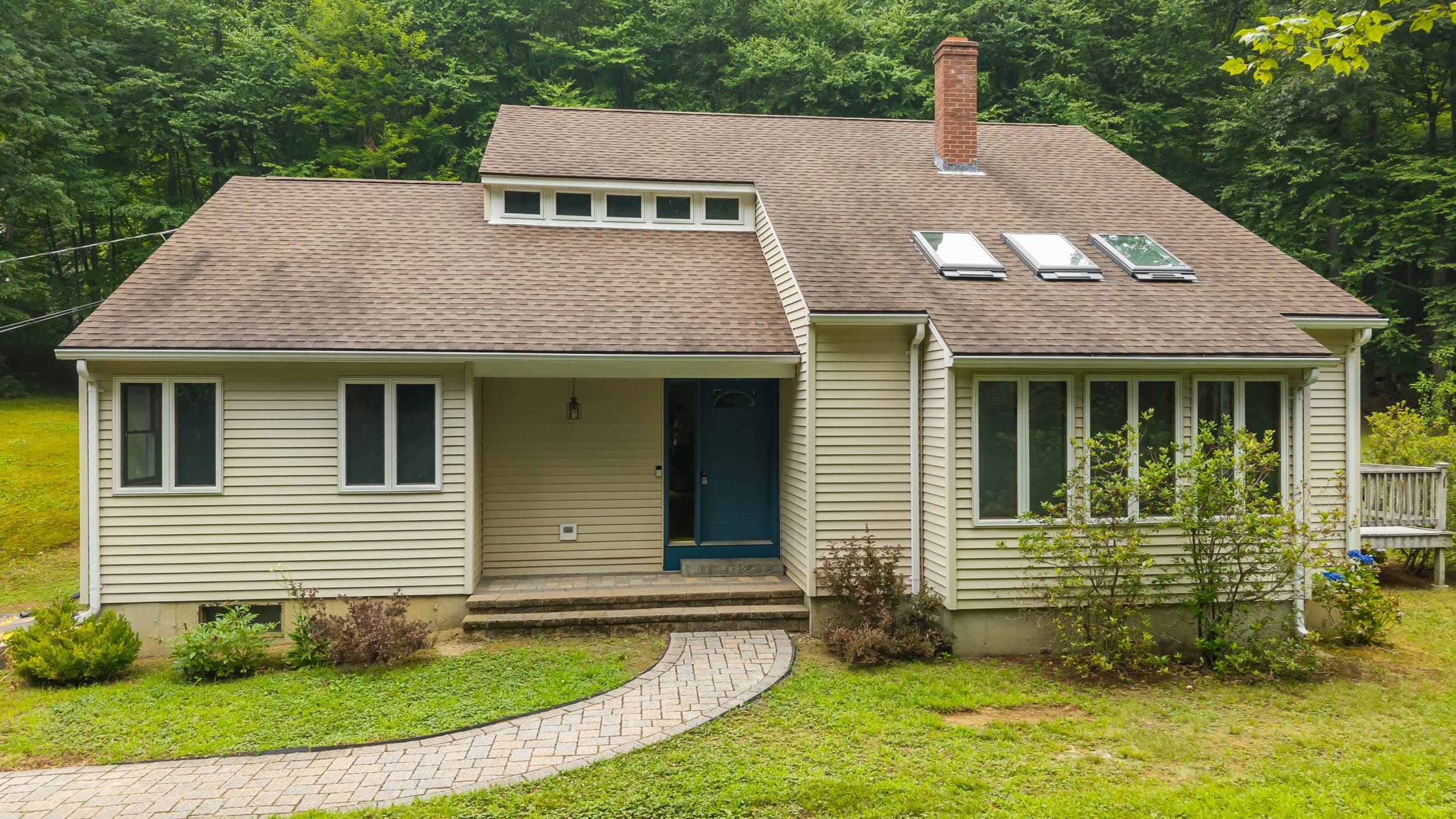 Single Family Residence at 75 Allen Road, Brookfield MA 01506, Brookfield, photo 2 of 40