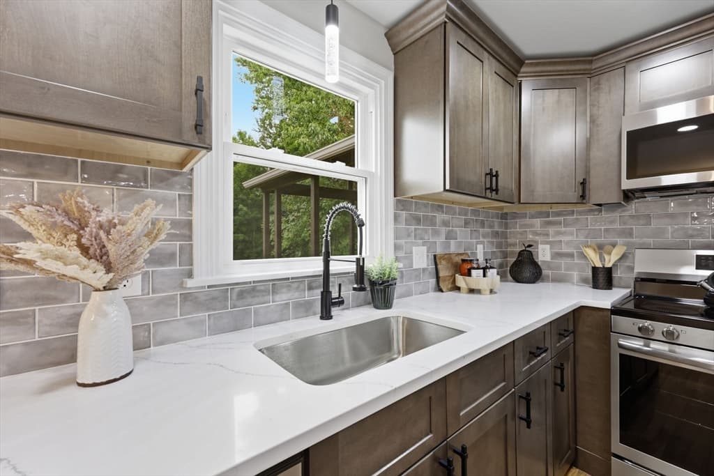 52 Aldo Drive, Ludlow MA 01056 photo 9
