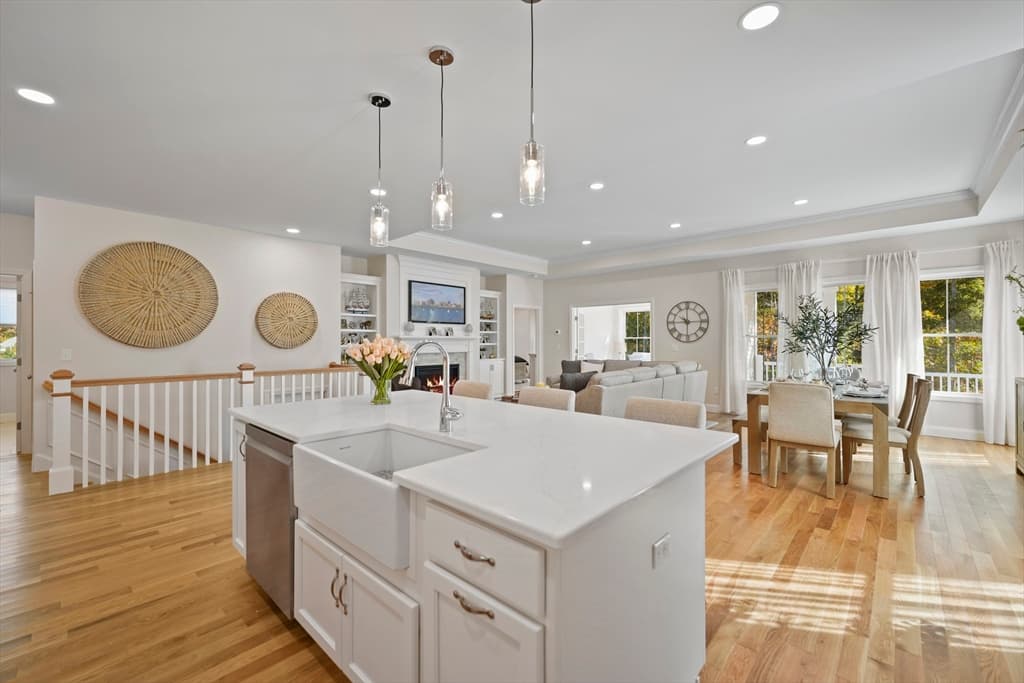 127 Clubhouse Drive, Dighton MA 02715 photo 5