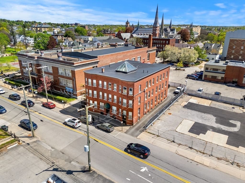 97 Bridge St, Manchester NH 03101 photo 8