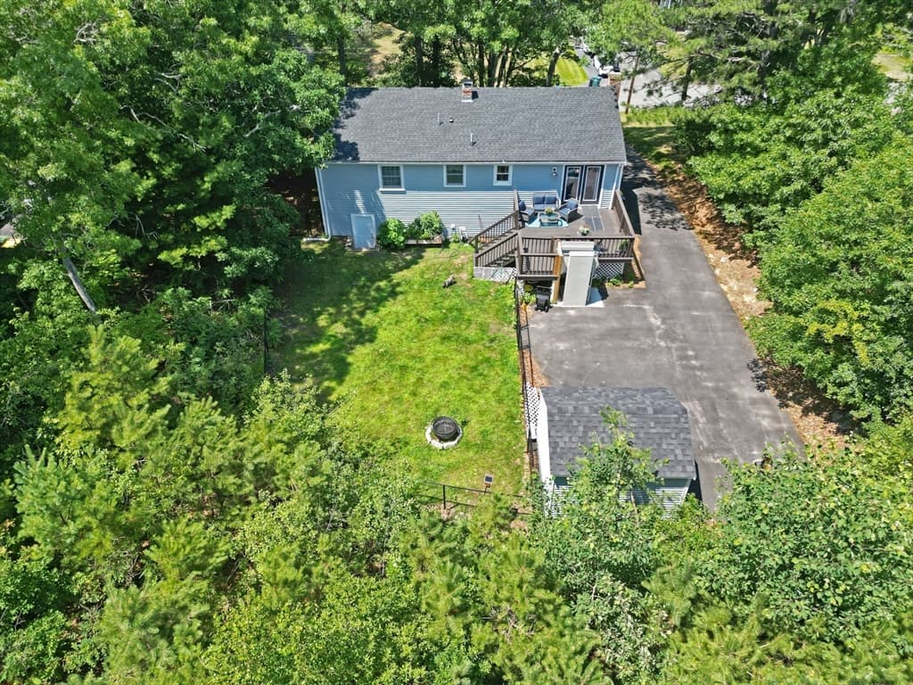 16 Pequot Ter, Plymouth MA 02360 photo 4