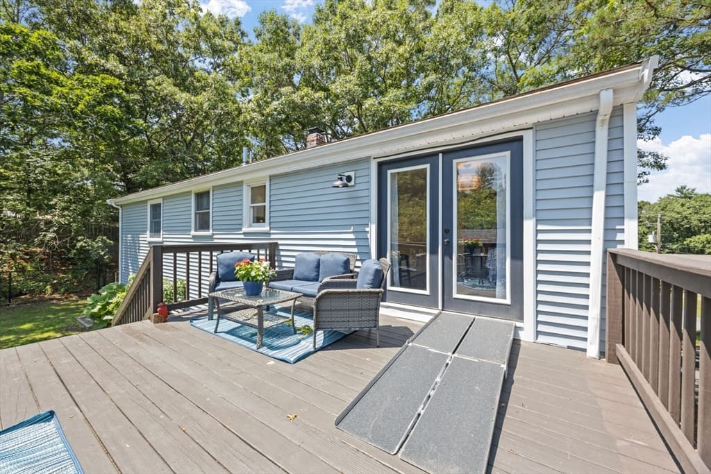 16 Pequot Ter, Plymouth MA 02360 photo 25