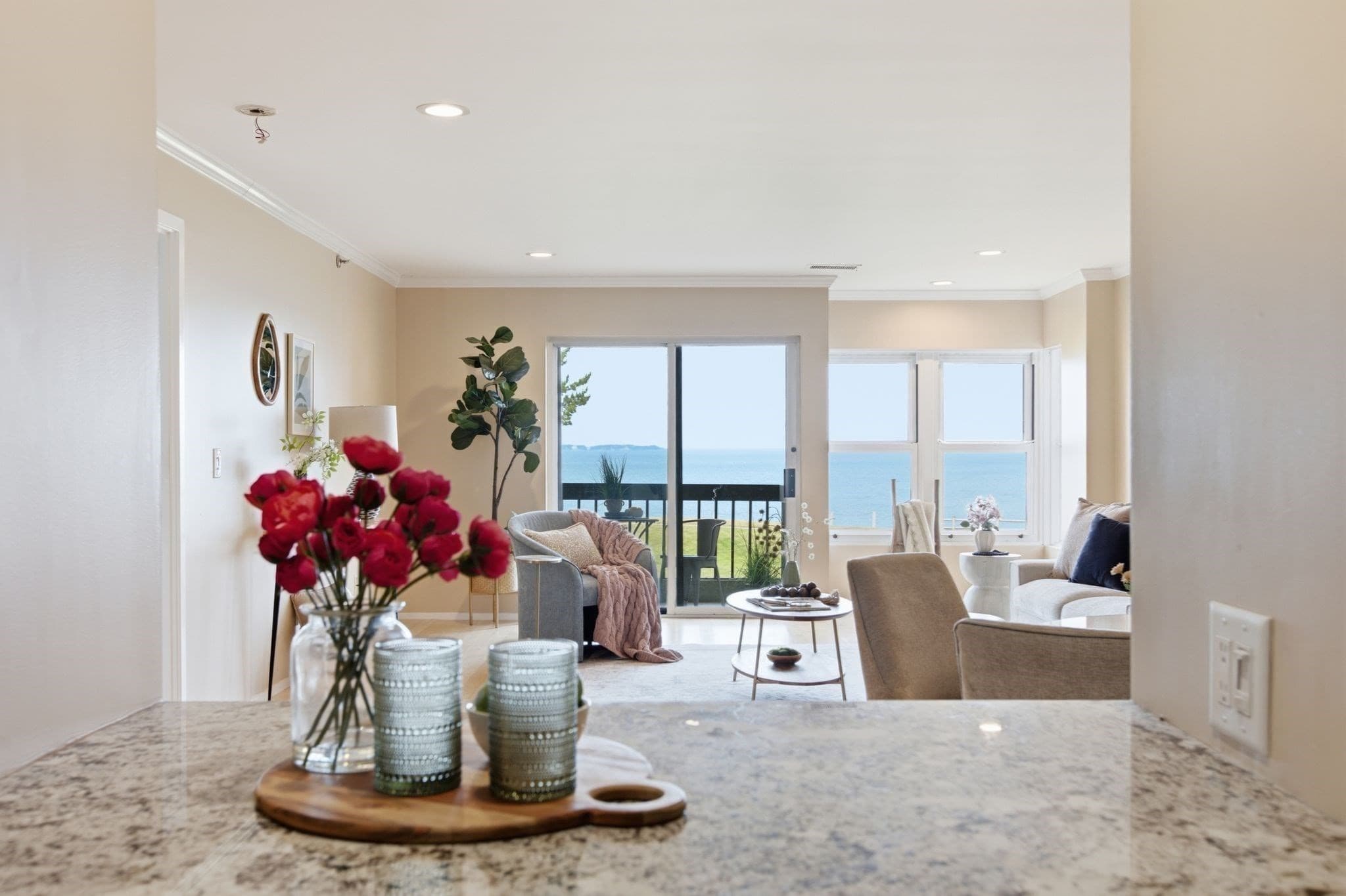 Condominium at 1 Seal Harbor # 210, Winthrop MA 02152, Winthrop, photo 7 of 39