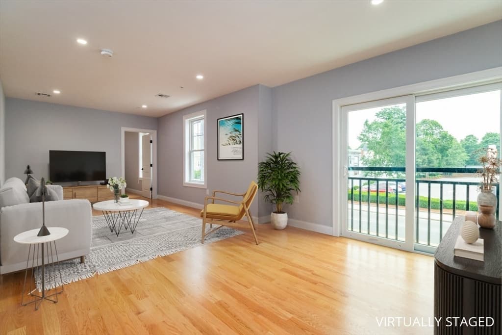 585 Washington Street # 202, Quincy MA 02169