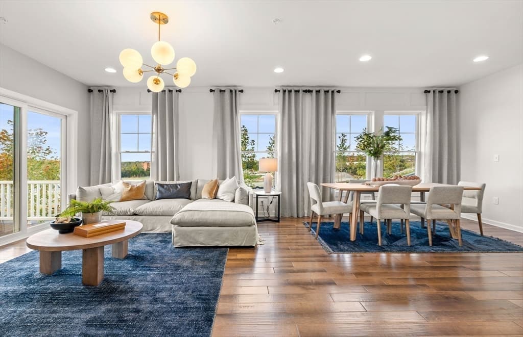 Condominium at 66 East Point Drive # 19, East Providence RI 02916, East Providence, photo 4 of 40