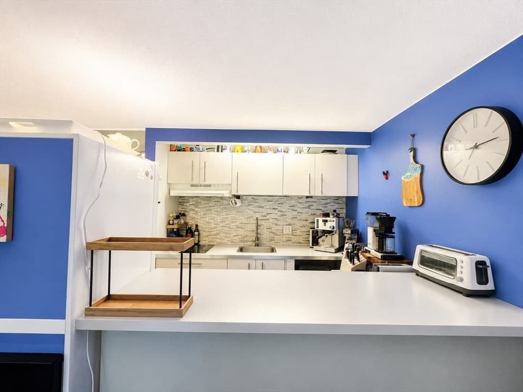 55 Greentree Ln # 25, Weymouth MA 02190 photo 5