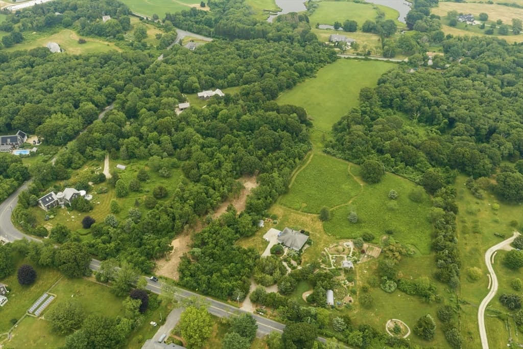 536 Horseneck Road, Dartmouth MA 02748 photo 4