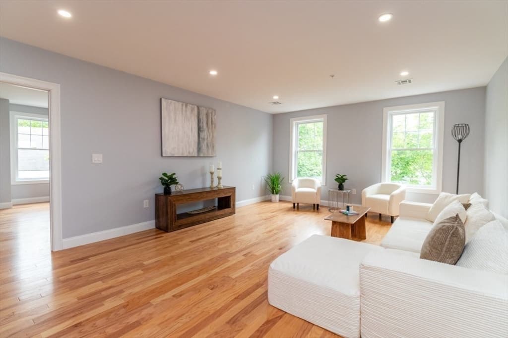 585 Washington Street # 204, Quincy MA 02169 photo 5