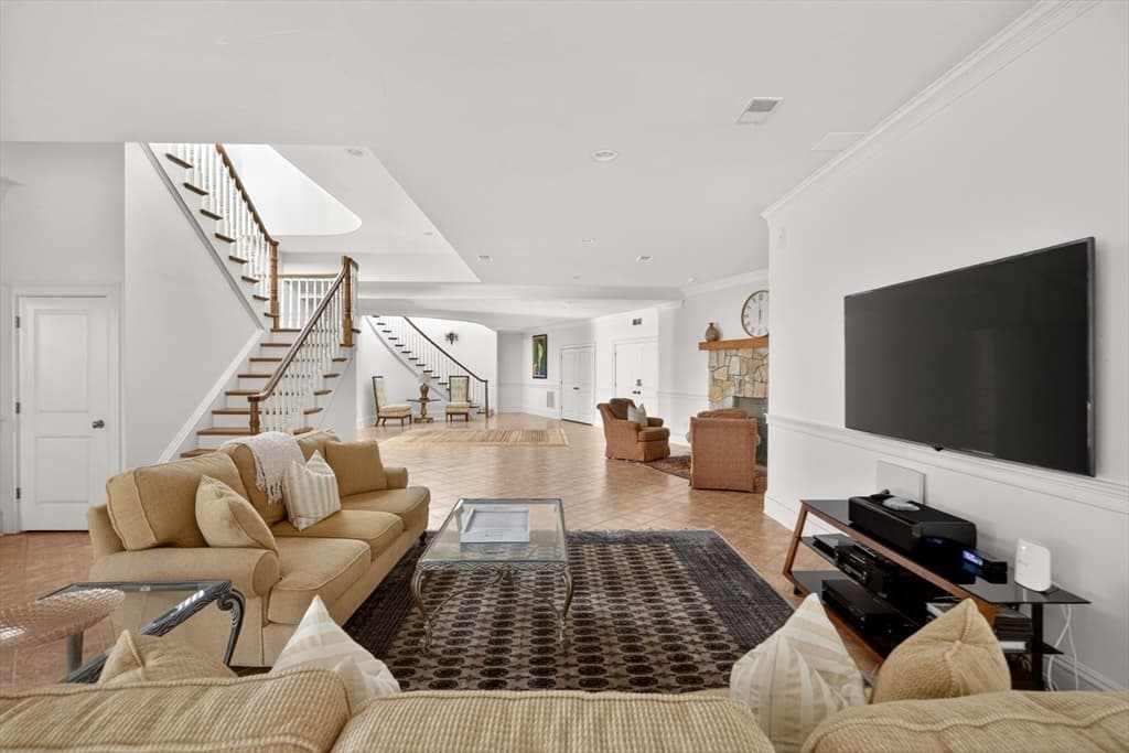 39 Naushon S, Falmouth MA 02540 photo 38