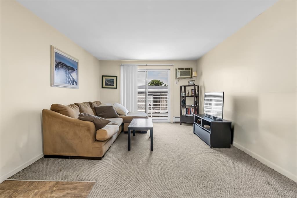 145 Essex Ave # 424, Gloucester MA 01930 photo 4