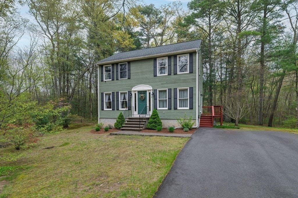 71 Harvey St, Taunton MA 02780 photo 26
