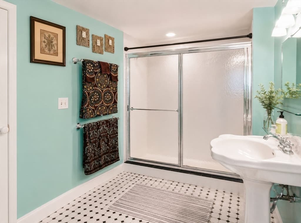 223 Robert Rd, Dedham MA 02026 photo 13