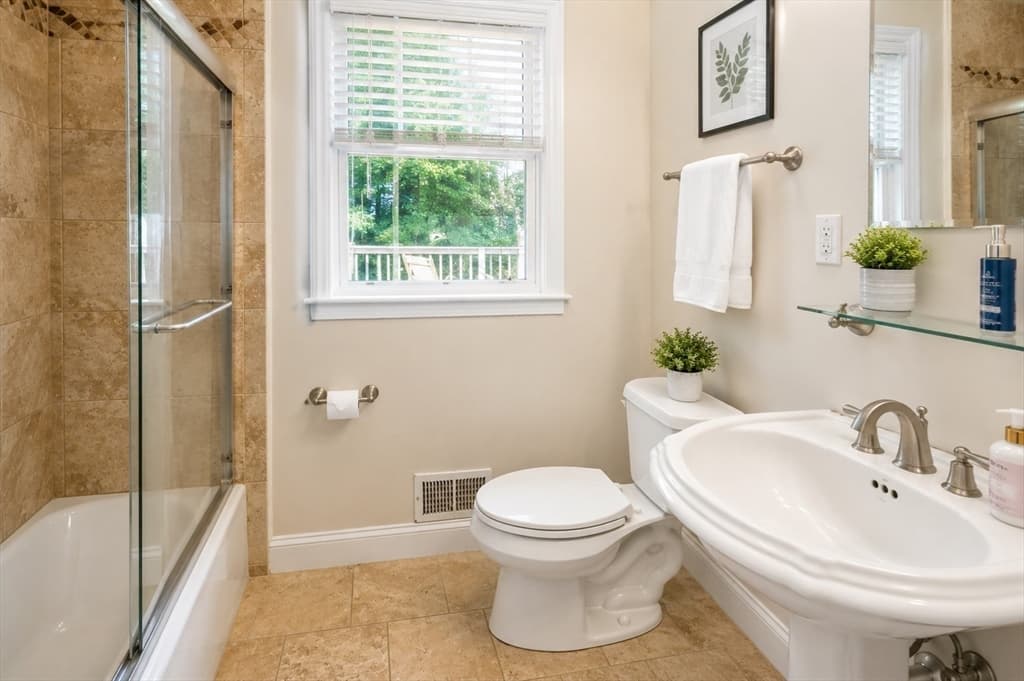 223 Robert Rd, Dedham MA 02026 photo 12