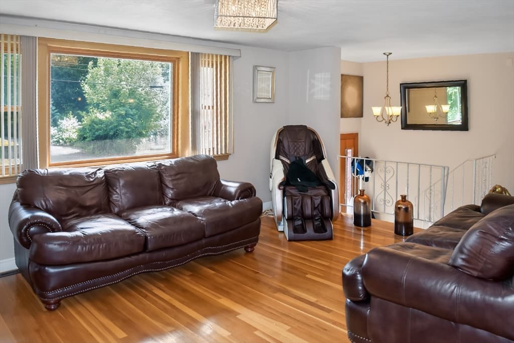 223 Robert Rd, Dedham MA 02026 photo 3