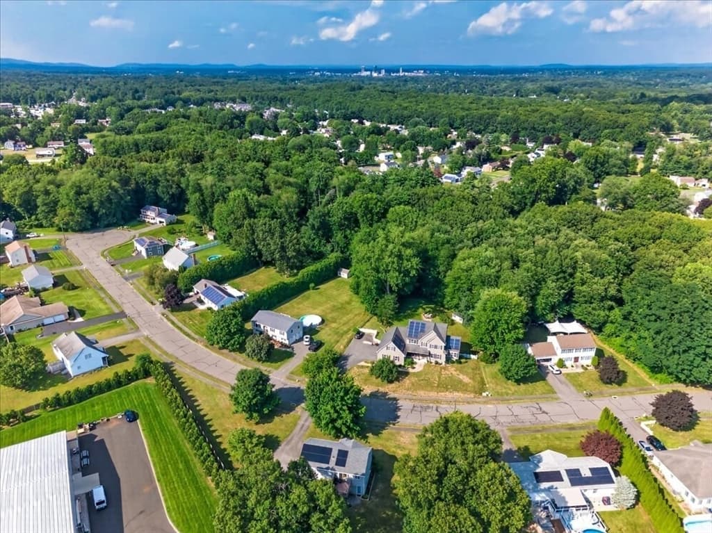 43 Zachary Ln, Agawam MA 01001 photo 24