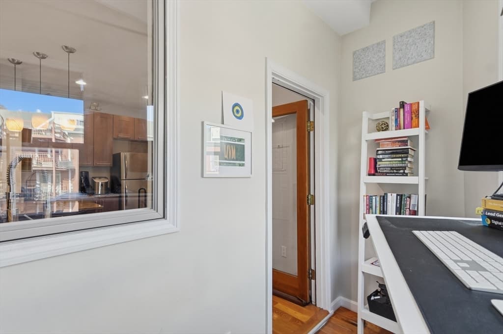 Condominium at 22 Park Street # 3, Boston MA 02129, Boston, photo 12 of 18