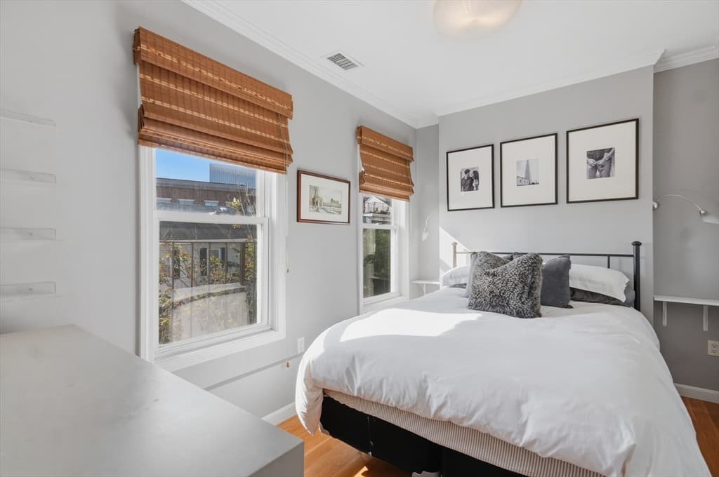 Condominium at 22 Park Street # 3, Boston MA 02129, Boston, photo 10 of 18