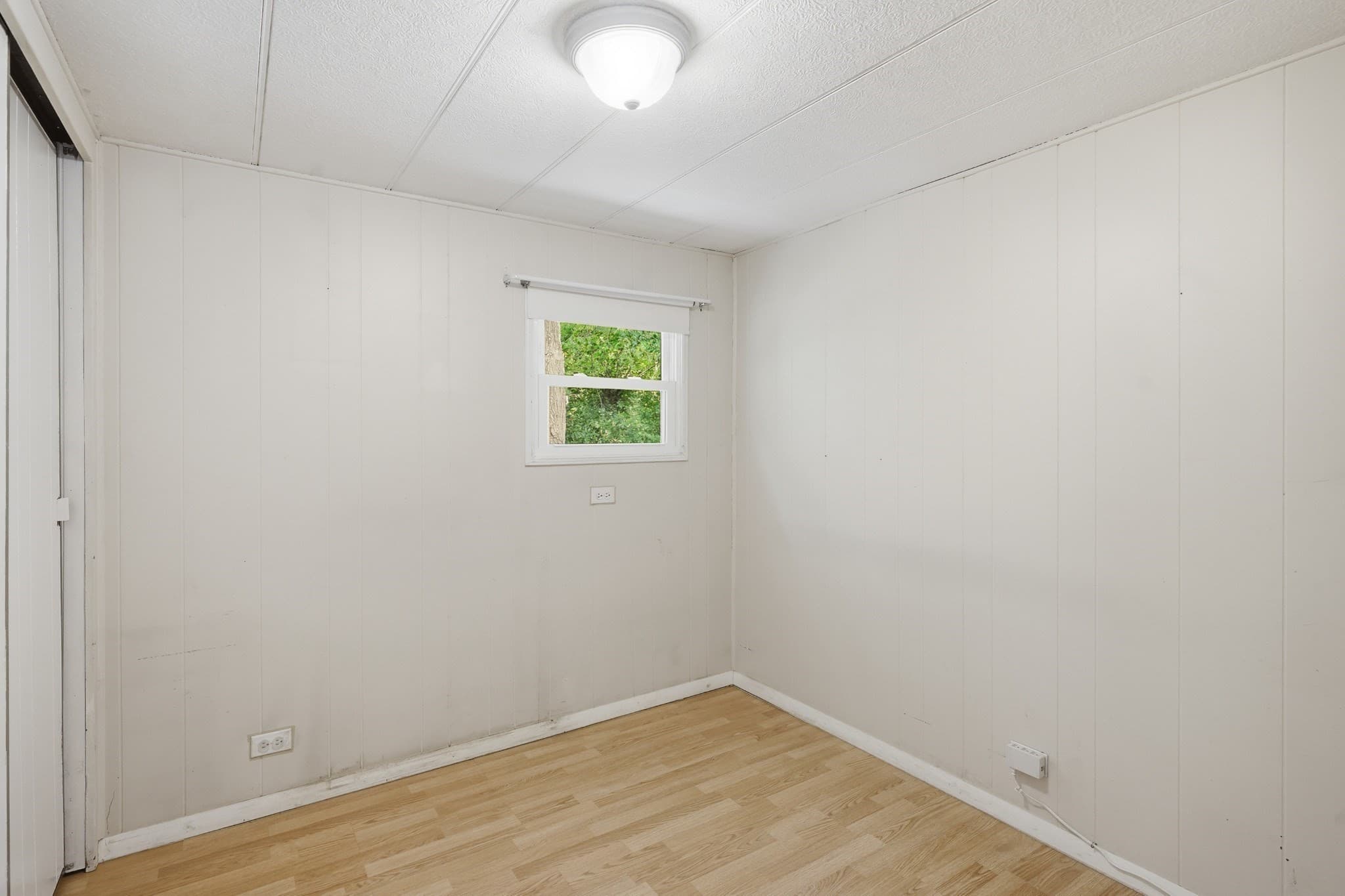 Mobile Home at 57 Liberty Drive, Attleboro MA 02703, Attleboro, photo 16 of 19