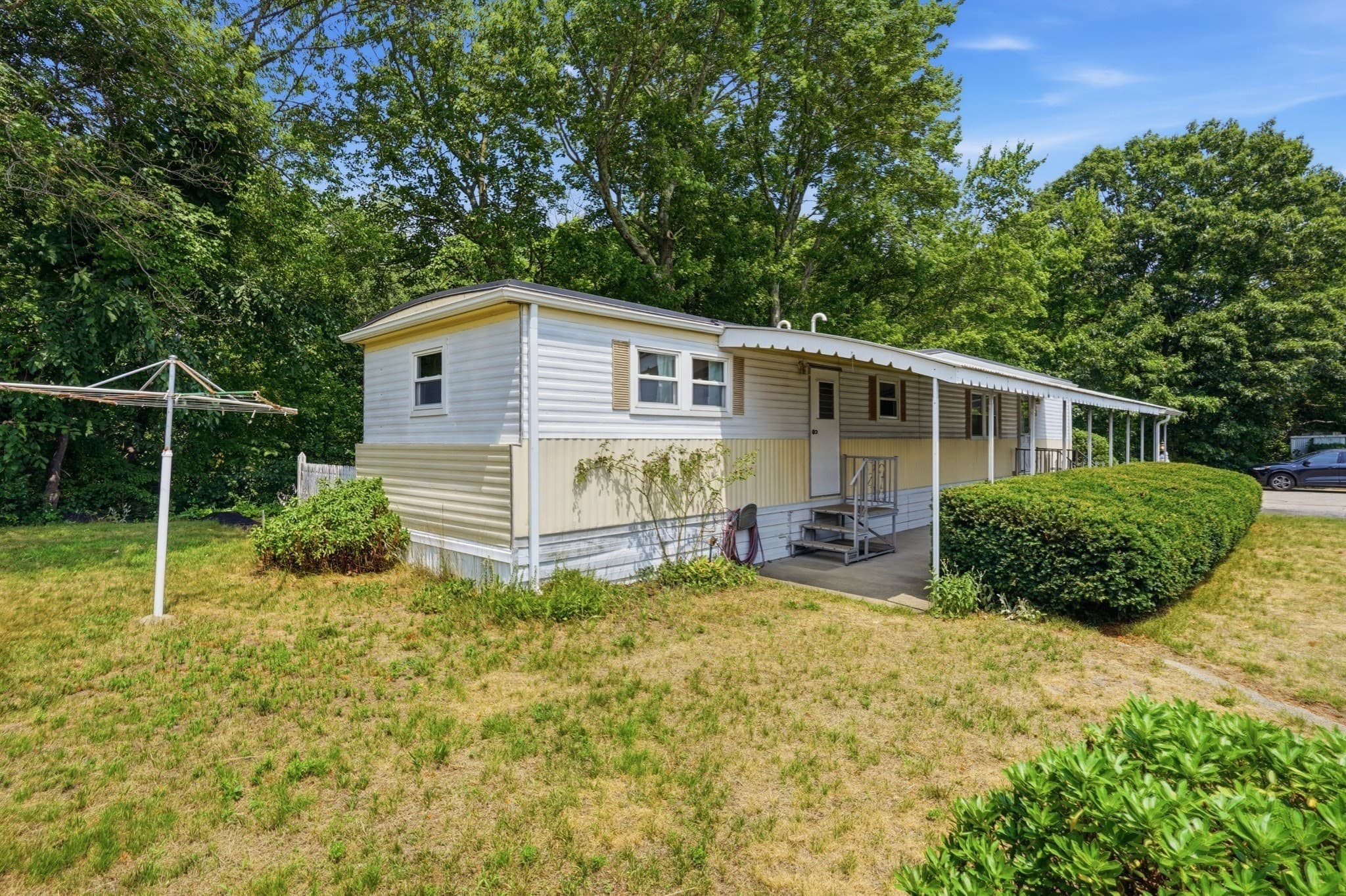 Mobile Home at 57 Liberty Drive, Attleboro MA 02703, Attleboro, photo 3 of 19
