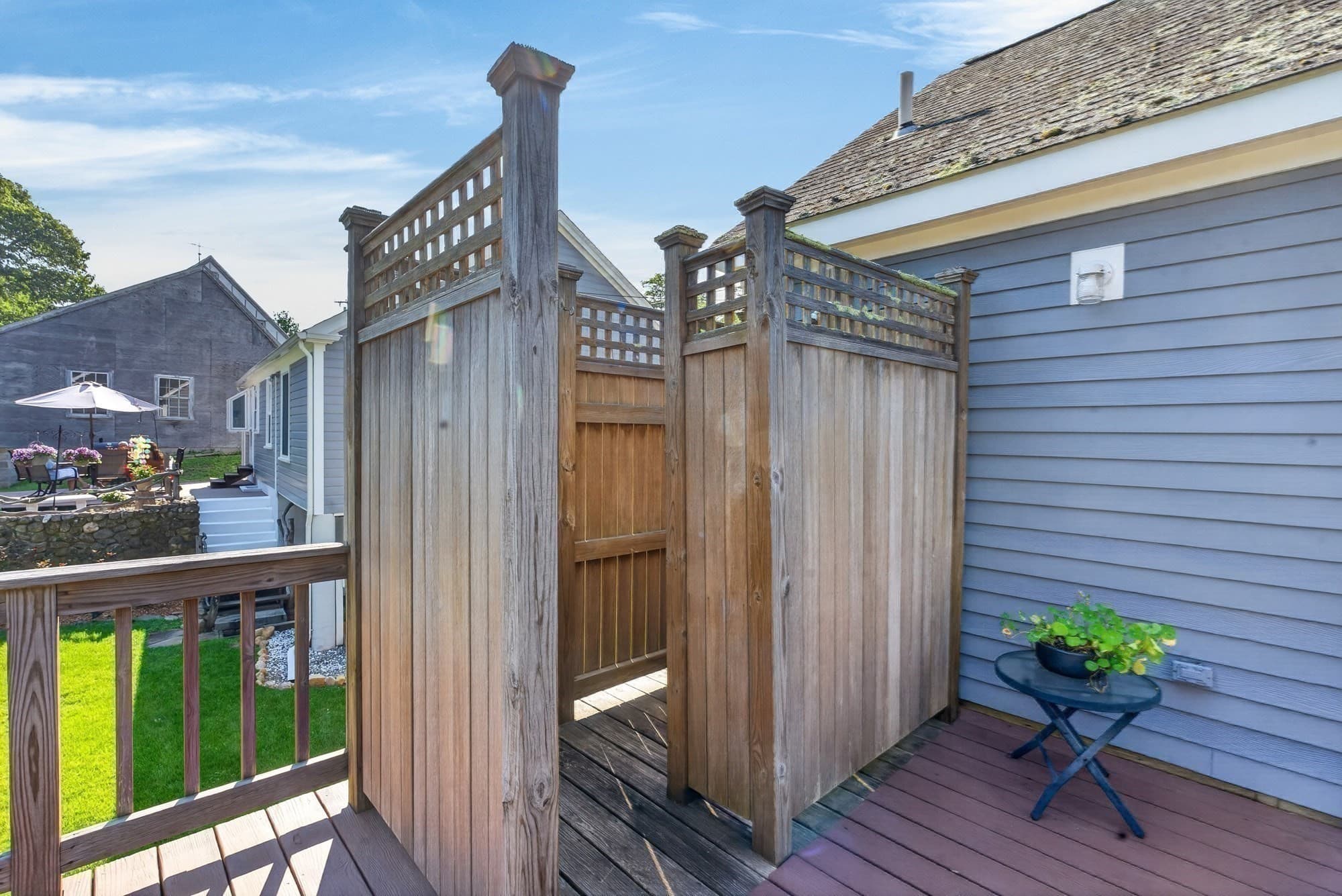 Single Family Residence at 21 W Spring St, Tisbury MA 02568, photo 7 of 34