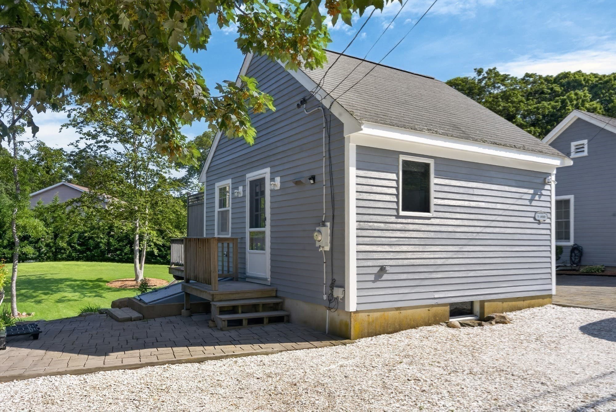 Single Family Residence at 21 W Spring St, Tisbury MA 02568, photo 20 of 34