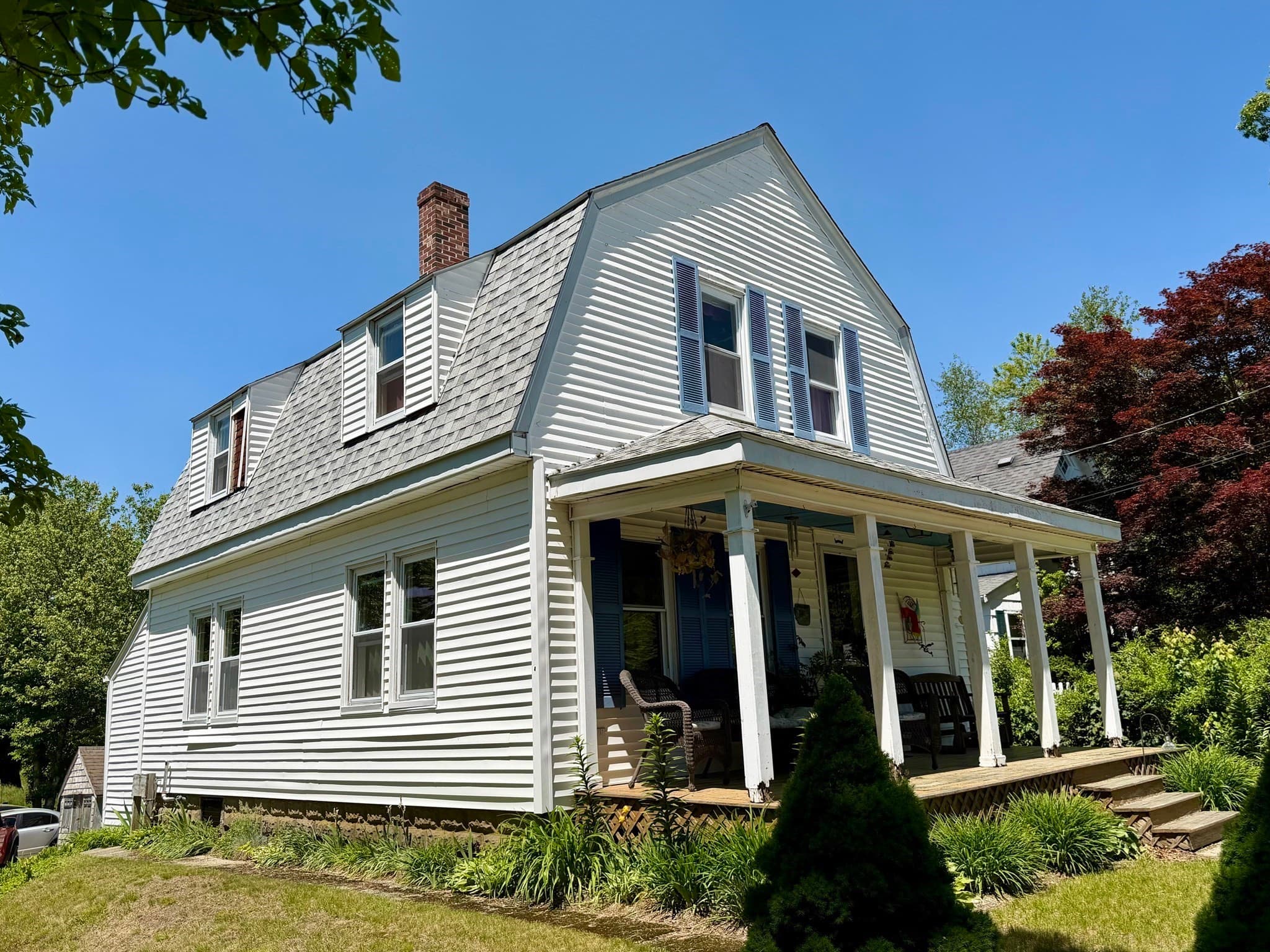 3 Family at 217 Middleboro Road, Freetown MA 02717, photo 39 of 42