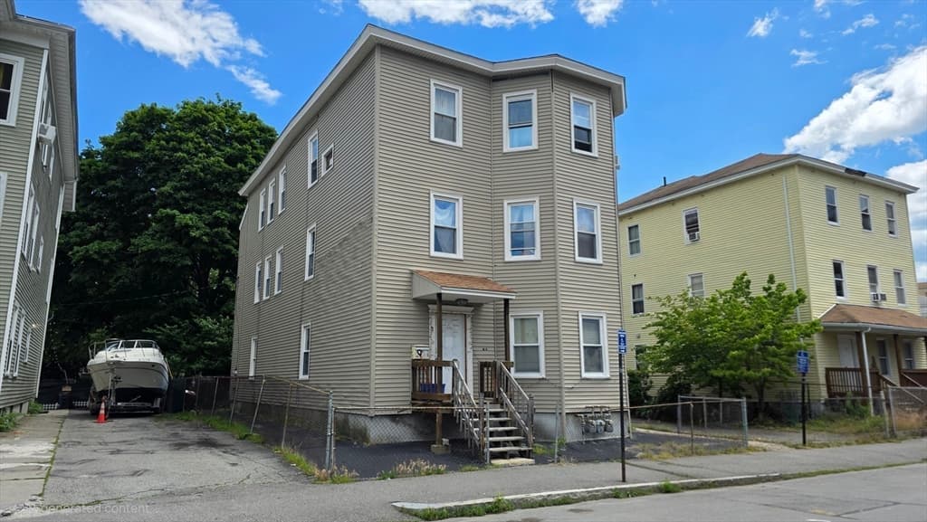 7 Preston St, Worcester MA 01610 photo 2