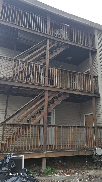 7 Preston St, Worcester MA 01610 photo 14