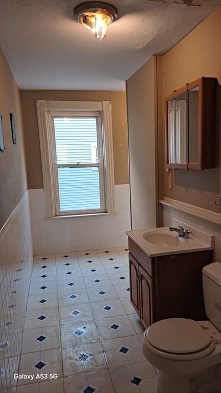 7 Preston St, Worcester MA 01610 photo 25