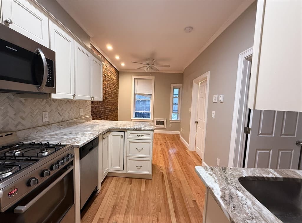 60 North Margin St, Boston MA 02113 photo 3