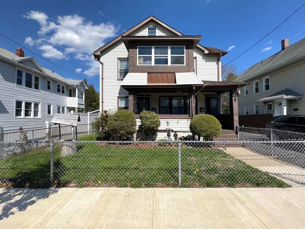 15-17 Santa Barbara St., Springfield MA 01104