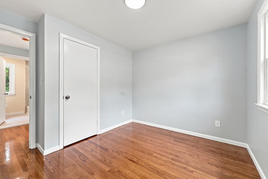 Single Family Residence at 169 Slater Ave, Springfield MA 01119, Springfield, photo 12 of 25
