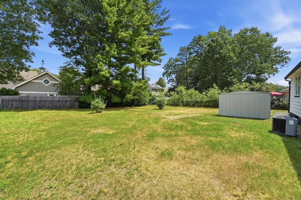Single Family Residence at 169 Slater Ave, Springfield MA 01119, Springfield, photo 25 of 25