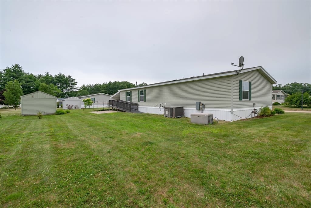 3 Revolution Dr, Dover NH 03820 photo 36