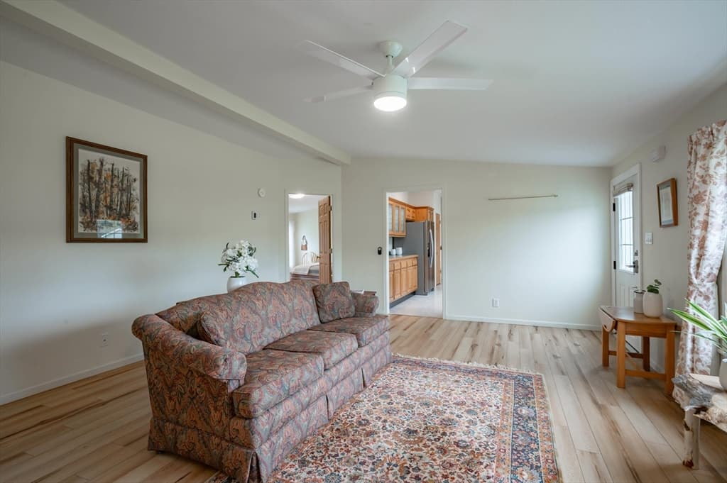 3 Revolution Dr, Dover NH 03820 photo 5